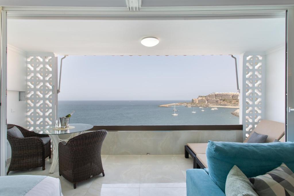 Casa Vacacional 'Seaside Serenity' con Wi-Fi y Aire Acondicionado — 1