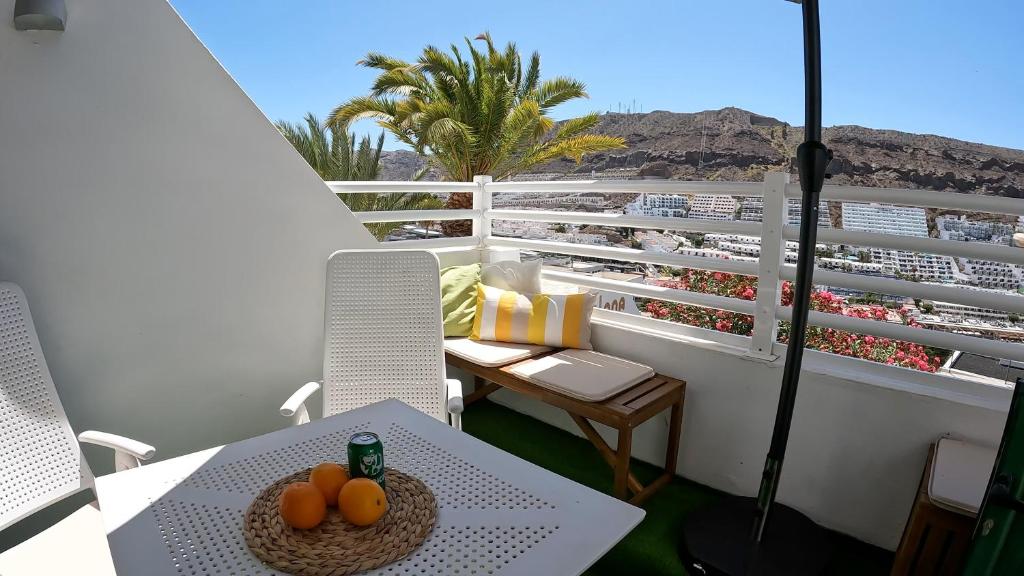 Casa4You 110 - With heated pool, city and partial sea views — 2