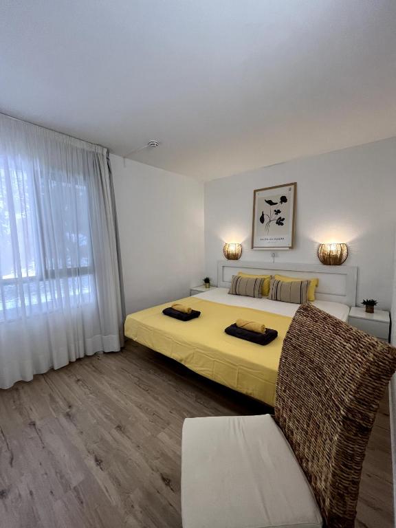 Casa4You 110 - With heated pool, city and partial sea views — 4