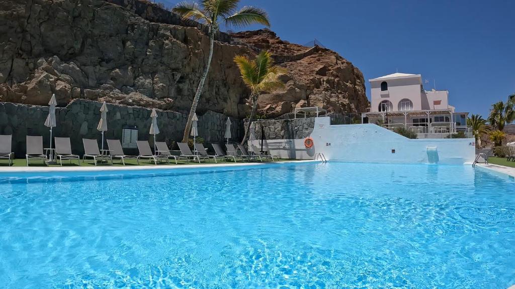Casa4You 110 - With heated pool, city and partial sea views — 8
