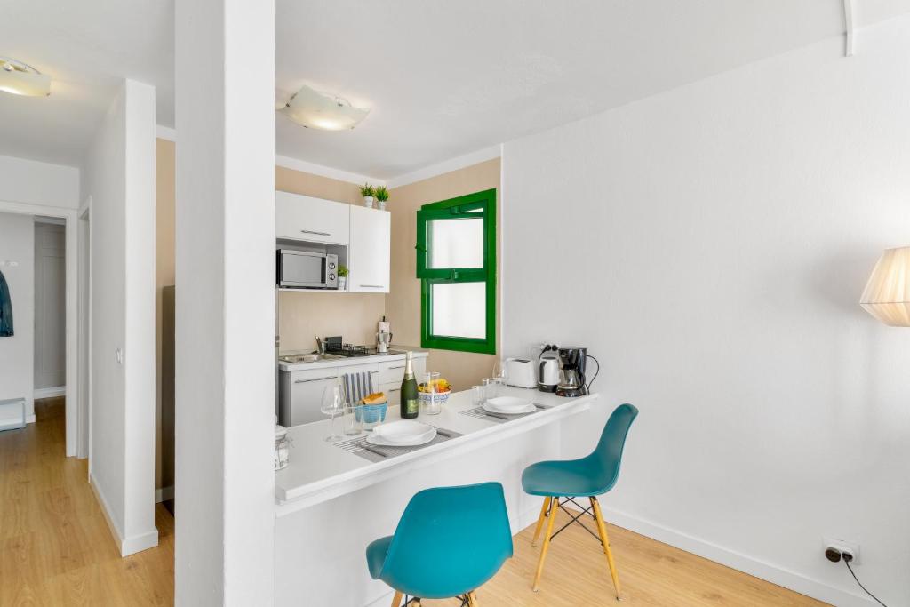 Casita Blanca — 10