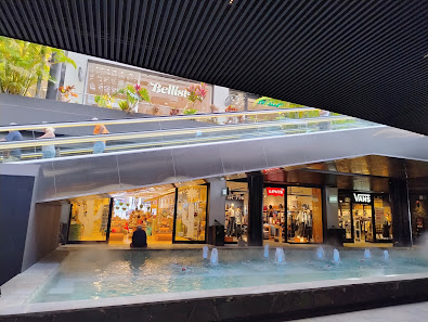 Centro Comercial The Market Puerto Rico — 1