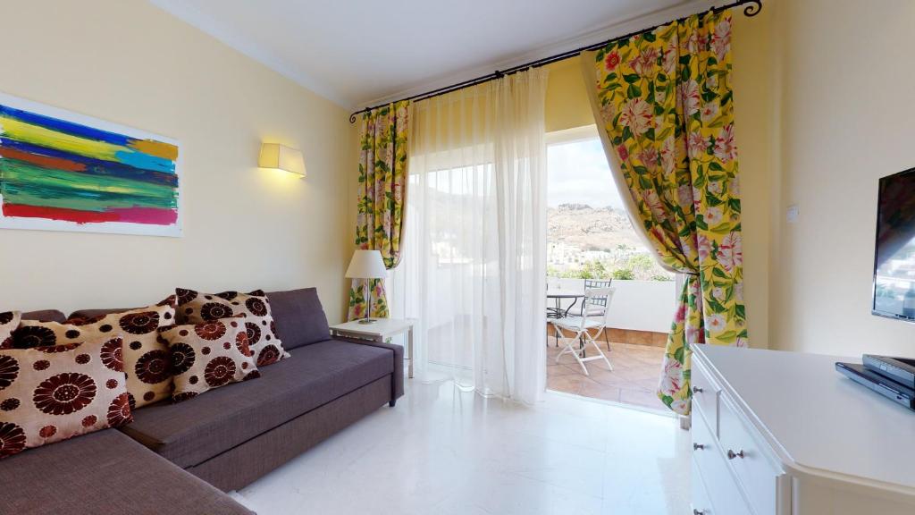 Charmante Wohnung direkt am Meer, kostenloses WLAN - One-Bedroom Apartment — 2