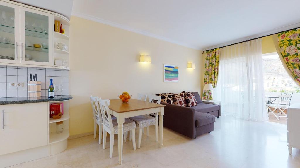 Charmante Wohnung direkt am Meer, kostenloses WLAN - One-Bedroom Apartment — 9