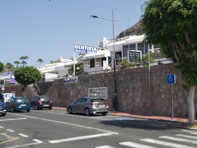 CLINICA DENTAL SAN MARTIN — 1
