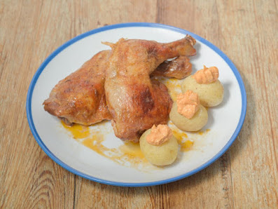 Comidas Preparadas Y Asadero El Surtidor — 6