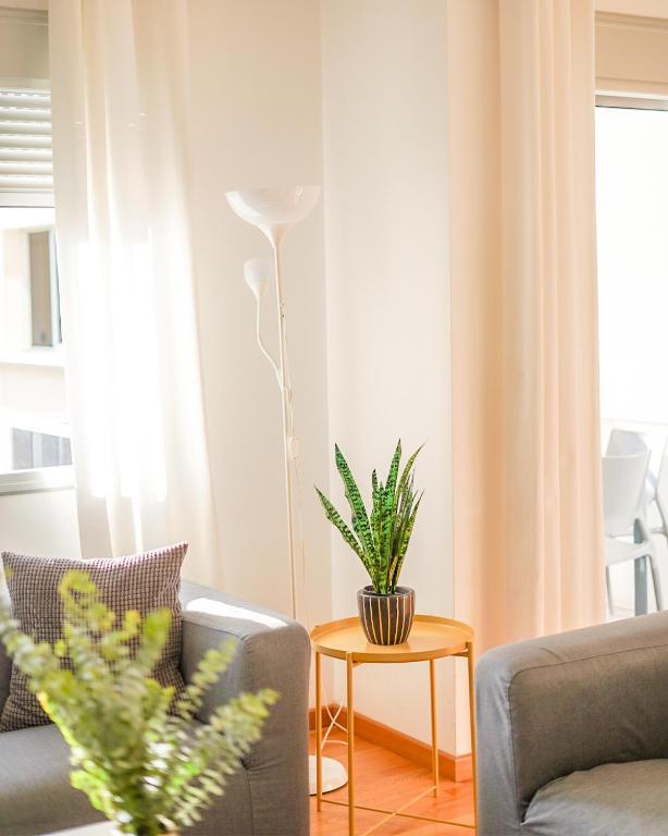 Cornisa Apartments - Apartment with Terrace — 8