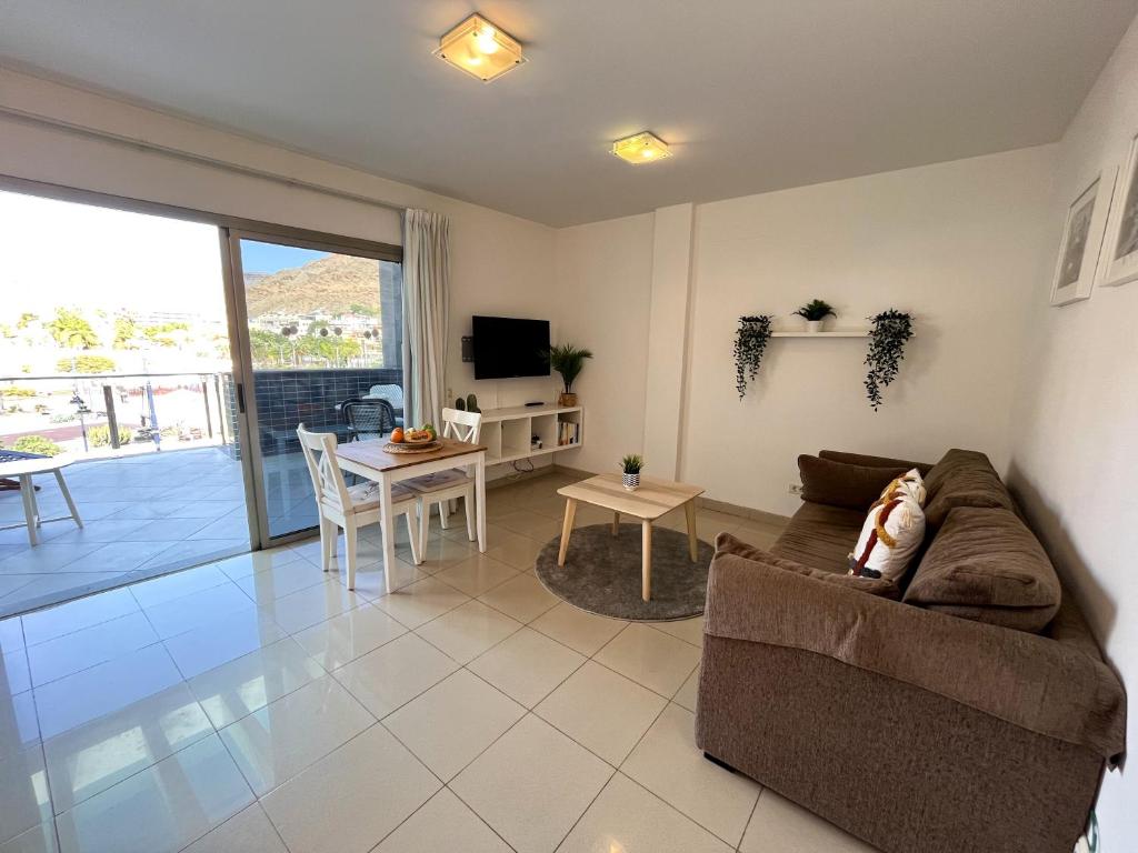 COSTA AZUL APARTMENTS - 2A — 1
