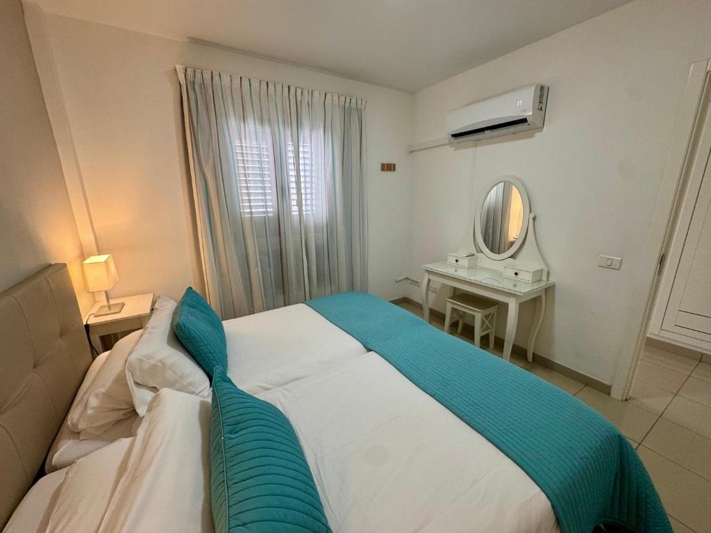 COSTA AZUL APARTMENTS - 2A — 10