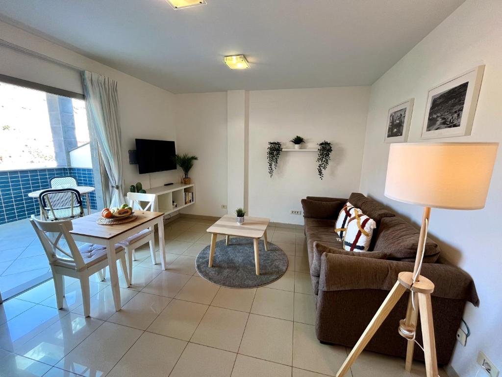 COSTA AZUL APARTMENTS - 2A — 2