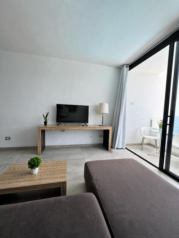 Cura Sea View Apartment — 5