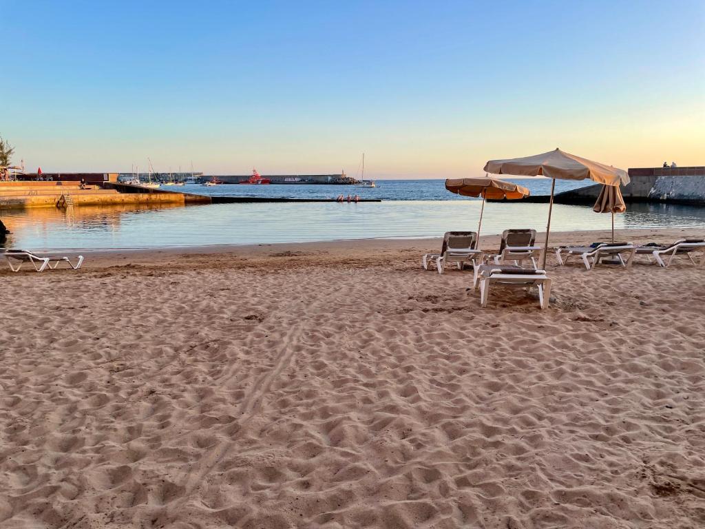 Deluxe arguineguin beach — 1