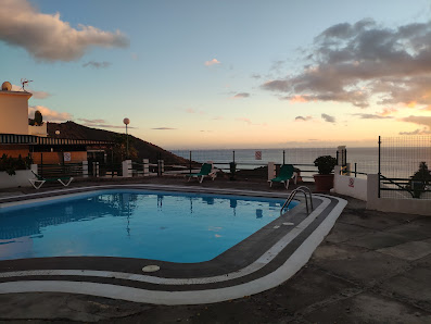Demelza Beach — 3