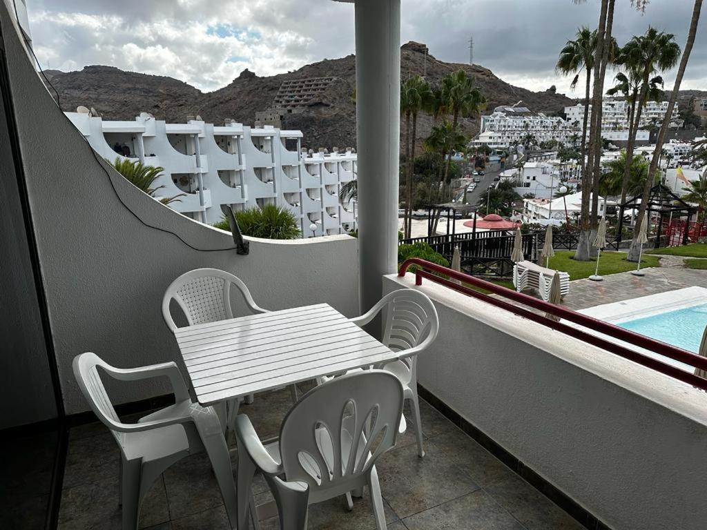 El Cardenal — 1