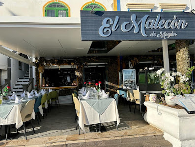 El Malecon De Mogan — 1