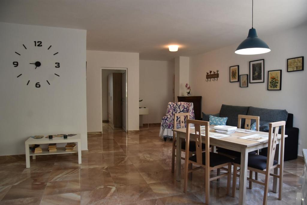 Eva´s House — 8