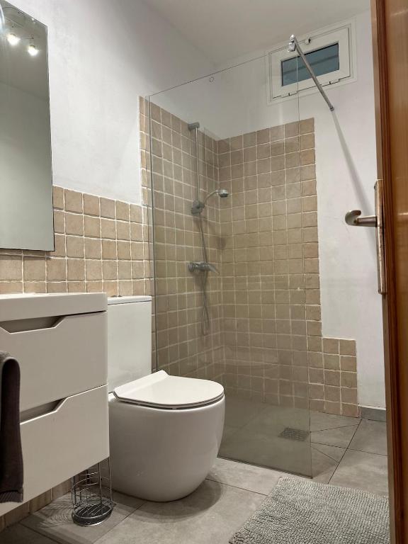 Exclusive Flat with Panoramic Terrace & Ocean View — 11