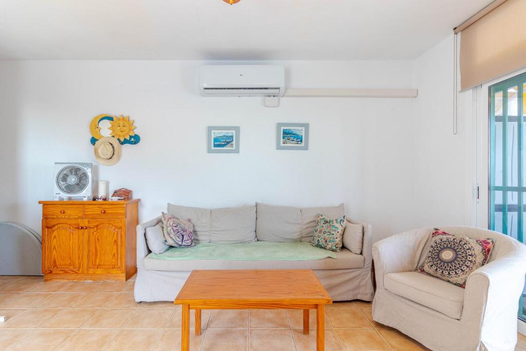 Flatguest Namibia — 1