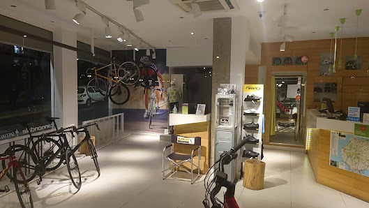 Free Motion Bikecenter - Arguineguín — 3