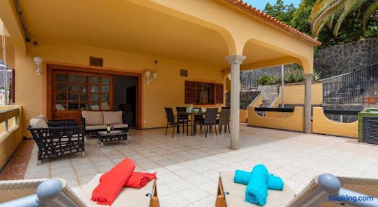 GC0285 Casa de vacaciones con piscina compartida en Mogán — 1