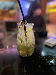 Hawaiian Bar — 1