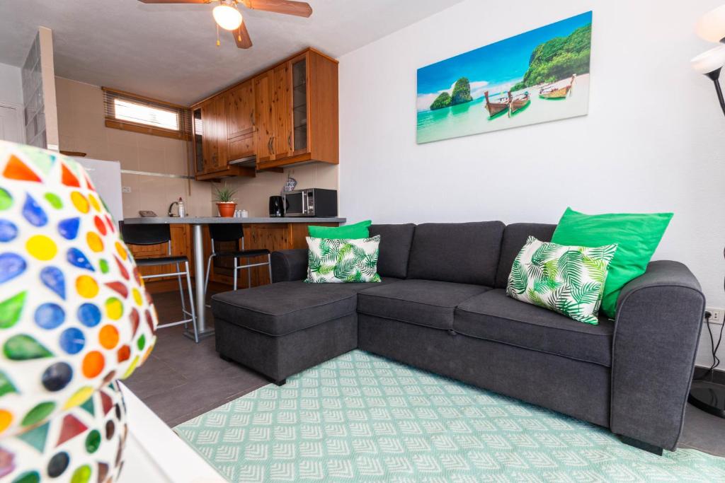 Hilltop Vista Apartment — 3