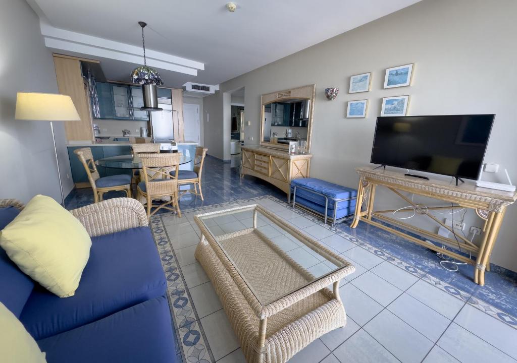 Holiday Club Jardin Amadores — 2