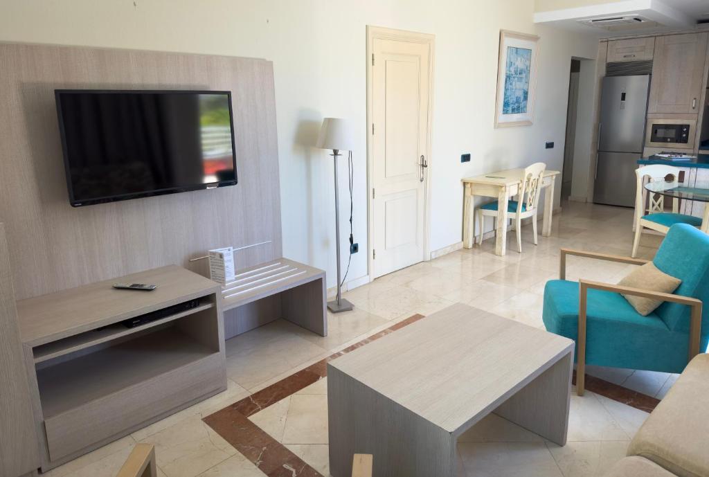 Holiday Club Playa Amadores — 7