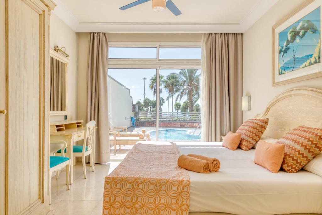 Holiday Club Playa Amadores — 8
