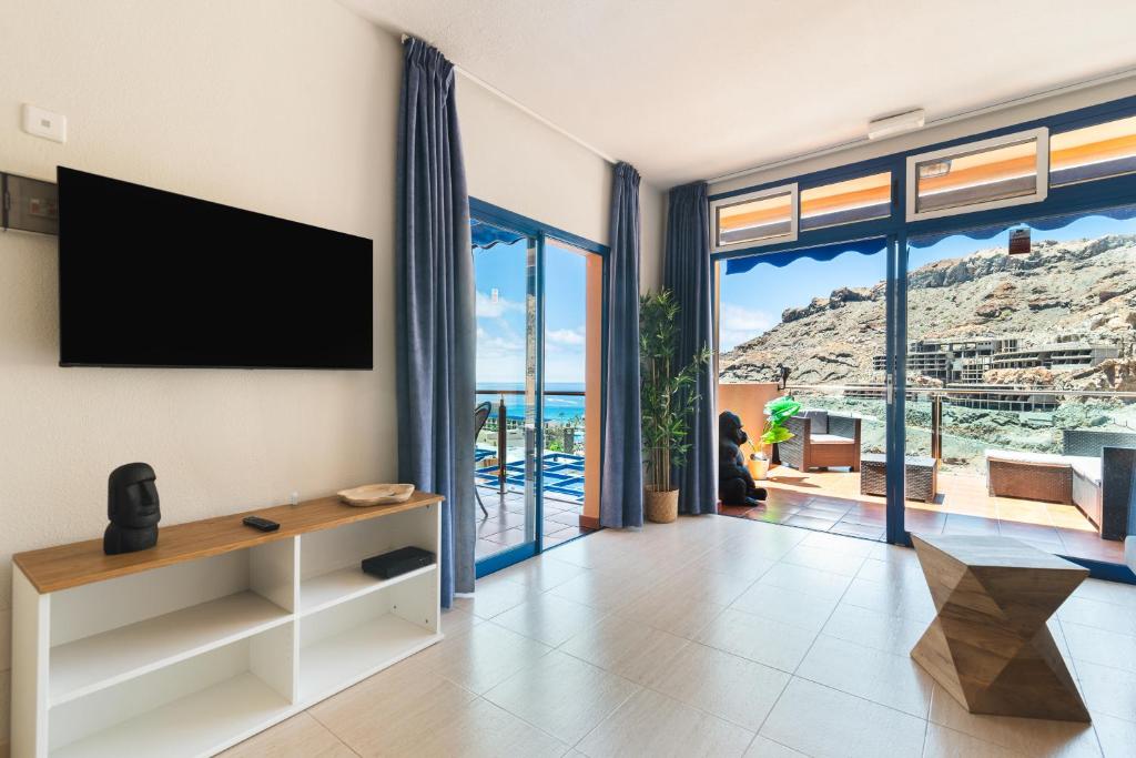 Home2Book Stunning Views Taurito, Terrace & Pool — 8