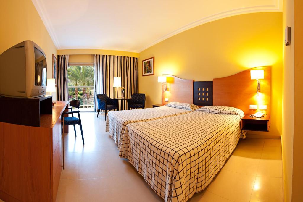 Hotel LIVVO Costa Taurito — 4