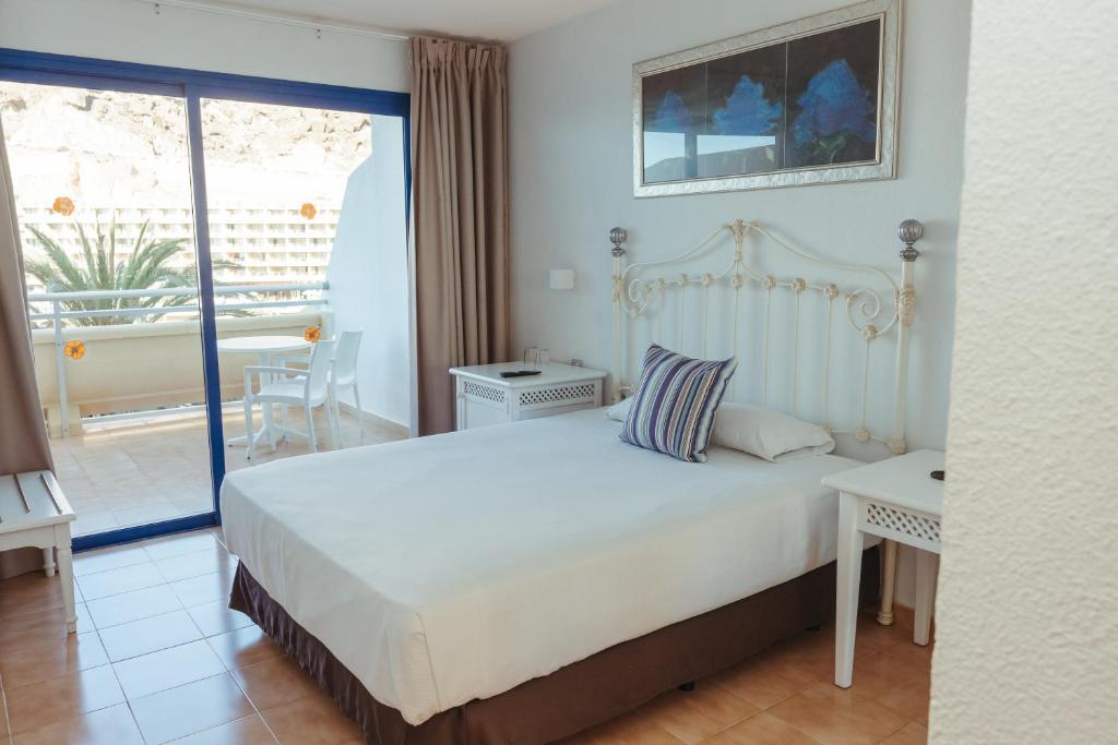Hotel LIVVO Lago Taurito — 2