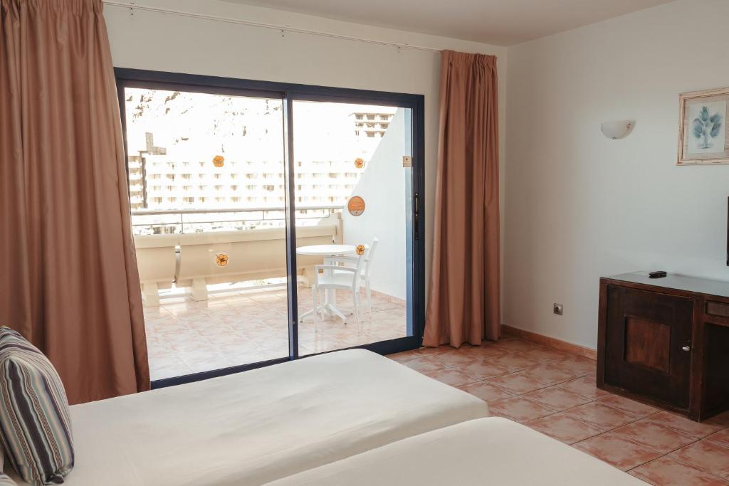 Hotel LIVVO Lago Taurito — 7