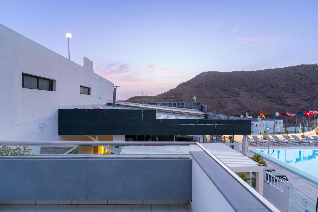 HOTEL MARIPOSA DEL SOL — 11