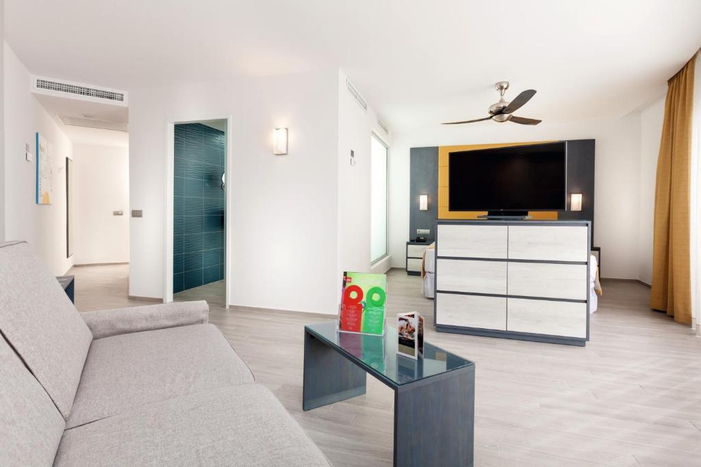 Hotel Riu Vistamar — 11