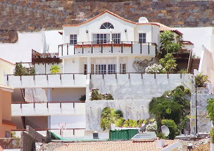 Kroppsterapiskolan Gran Canaria — 1