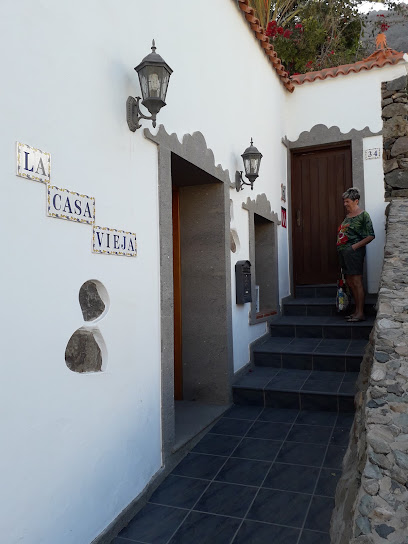 La Casa Vieja — 4