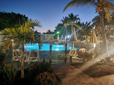 Las Buganvillas — 6