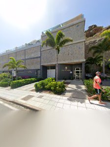 Las Palmeras — 6