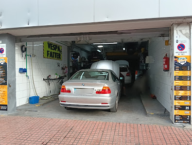 Lavadero de coches y taller mecánicas toto — 1