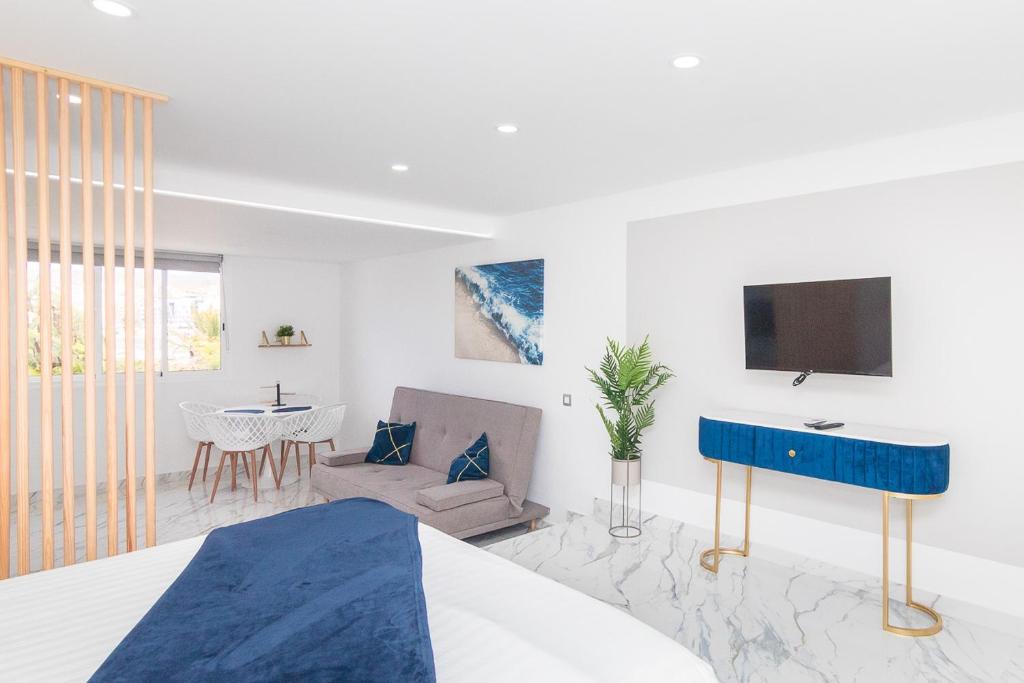 Loft on the Beach — 11