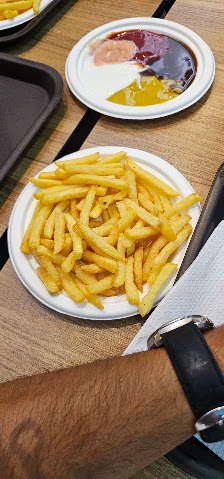 LONDON KEBAB PUERTO RICO — 2