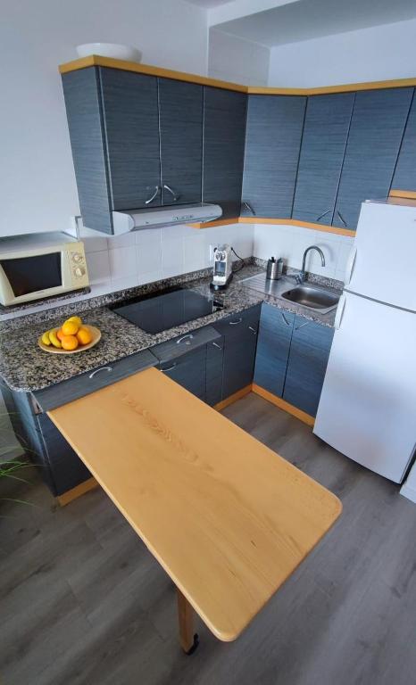 Lovely flat with a stunning ocean view terrace — 5