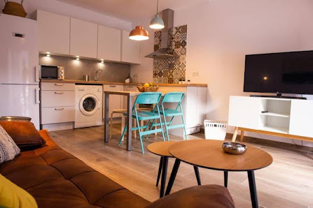 mi pisito - Two-Bedroom Apartment — 4