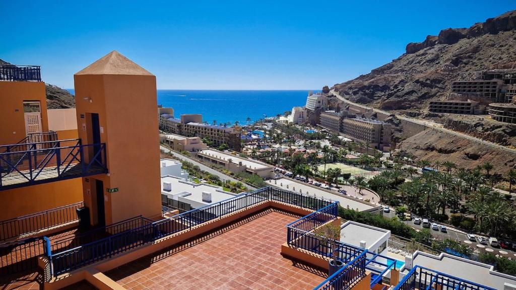 Modern apartment with shared pool · Taurito — 2