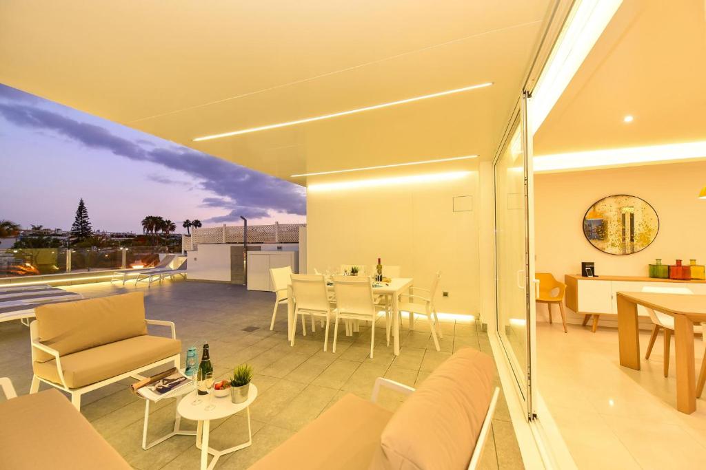Mogan Beachfront apartment V&L by VillaGranCanaria — 10