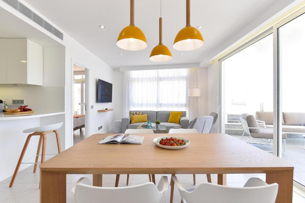 Mogan Beachfront apartment V&L by VillaGranCanaria — 4