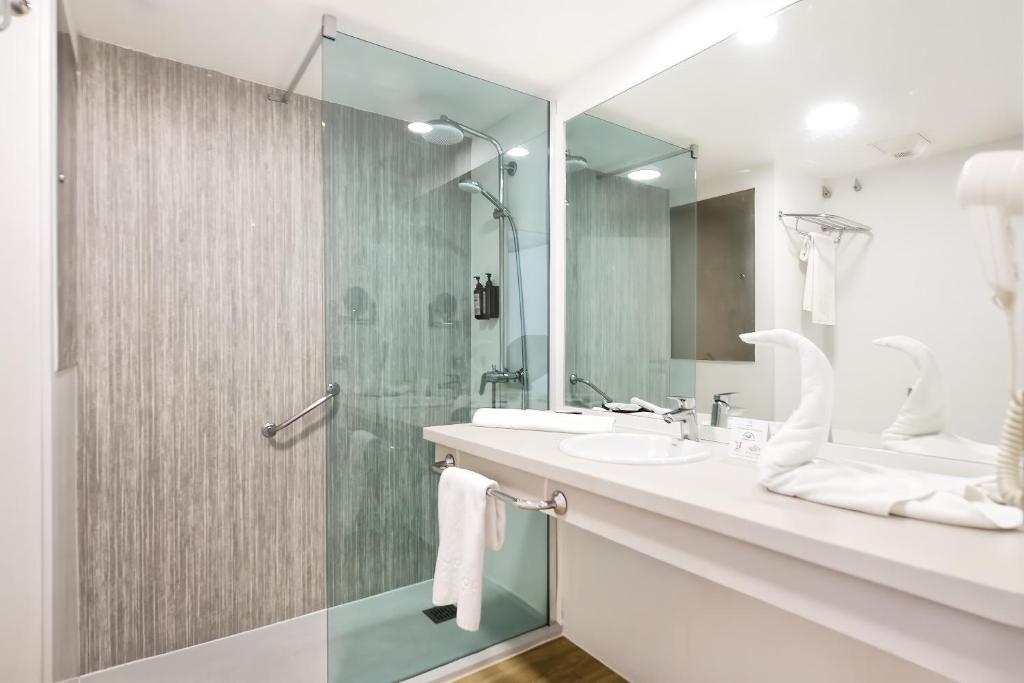 Morasol Suites Hotel — 11