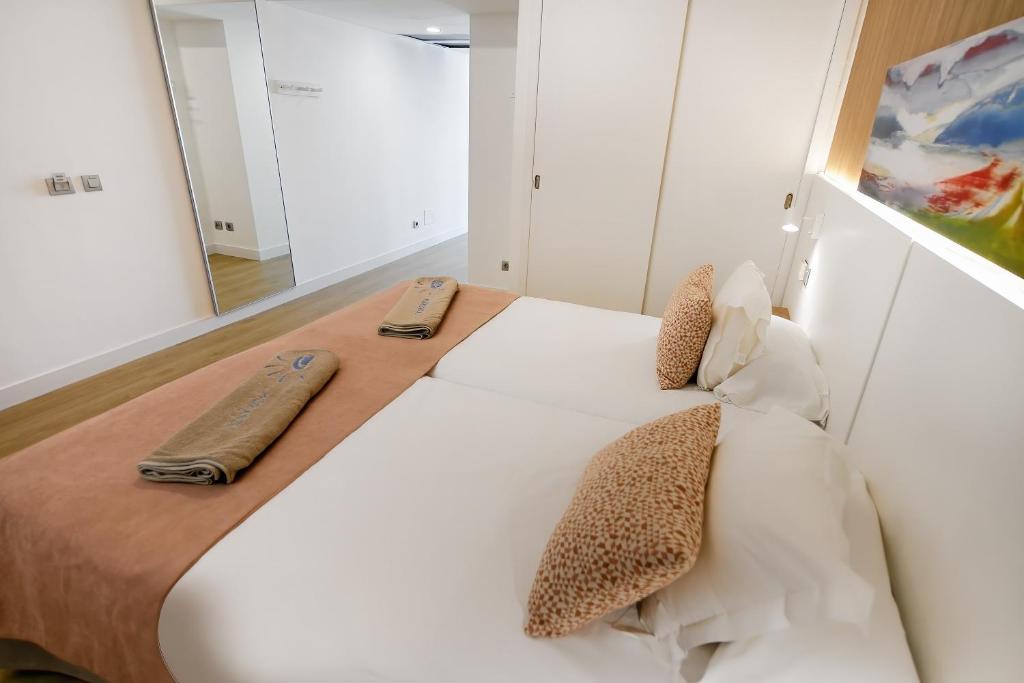 Morasol Suites Hotel — 7