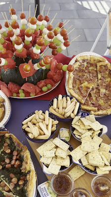 Mucho Más Que Pizza — 3